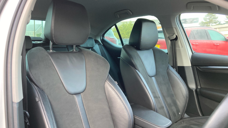 Skoda Octavia 1.4 TSI 150 SE L 5dr DSG Petrol Hatchback